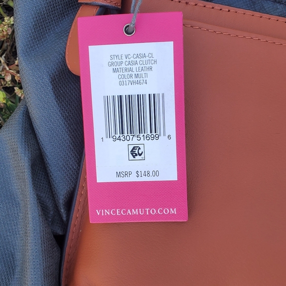 VINCE CAMUTO CASIA CLUTCH CROSSBODY BAG Leather NWT - Picture 11 of 11